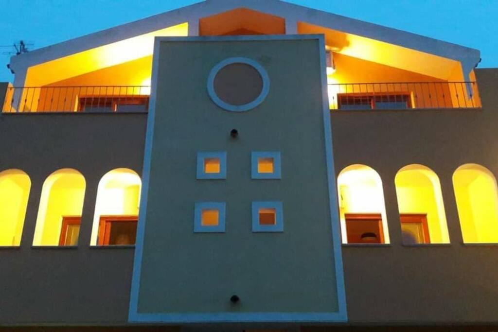 Case Vacanze A Santa Teresa Di Gallura Exteriör bild